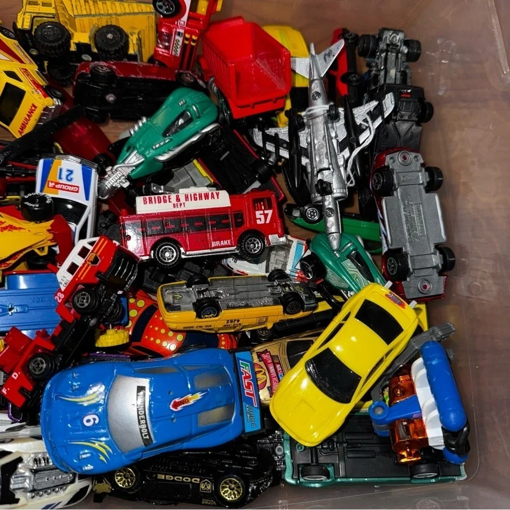 Lot Of Over 30 Small Cars Mix Of Hot Wheels Cars & More Some Are Vintage